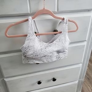 sports bra medium